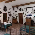 勒格利亚斯特鲁住宿加早餐旅馆 Ucciani